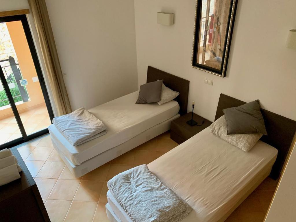 Dina Luxury 2 Bedroom Apartment Praia Da Luz Екстер'єр фото